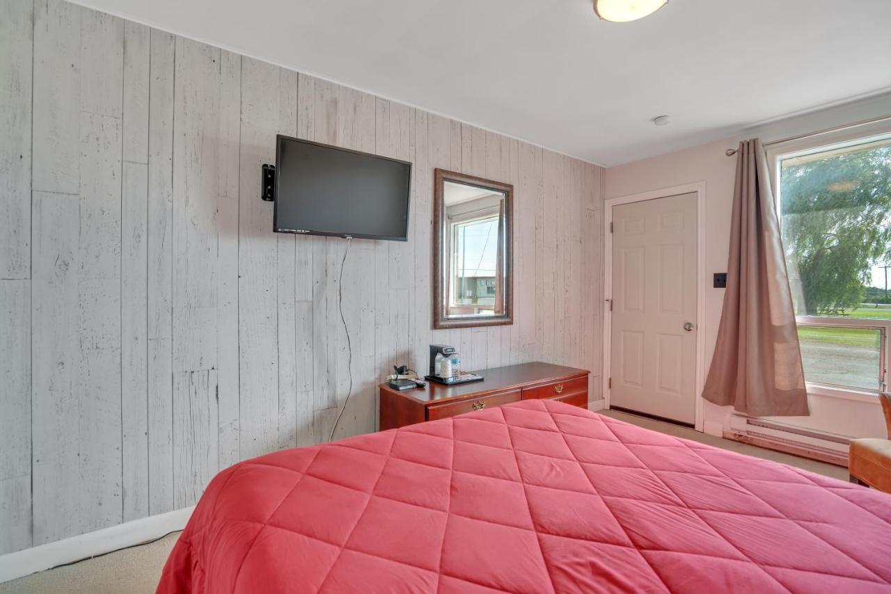 Seaway Motel Port Colborne Exterior photo